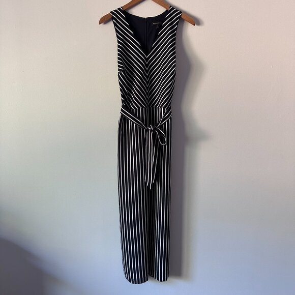 Banana Republic Wide-Leg Cropped Jumpsuit - Picture 7 of 13